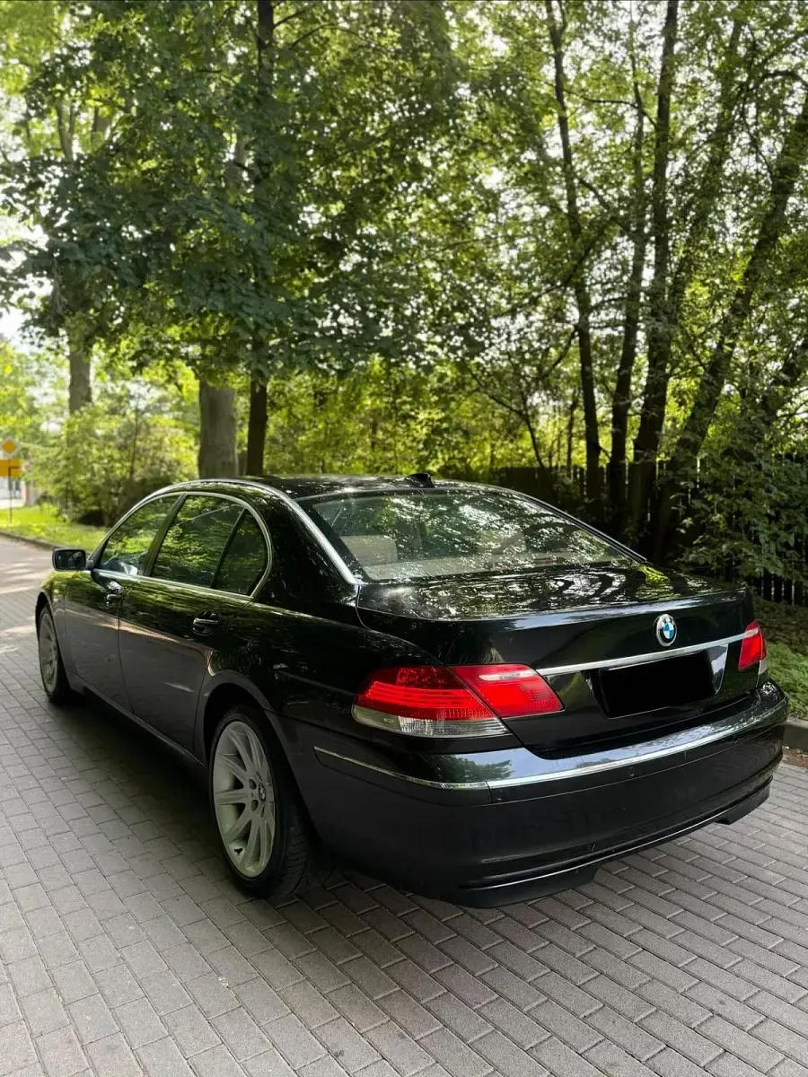 Gebraucht BMW 740L 306 PS (225 kW) 2005 Schwarz Limousine