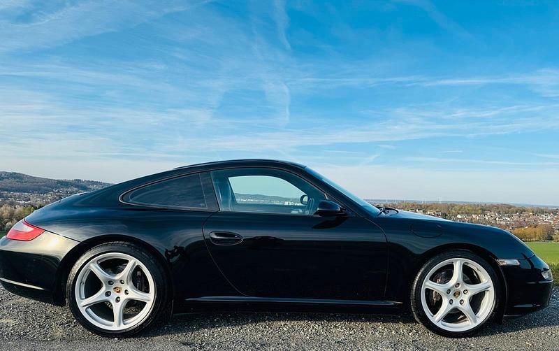 Gebraucht Porsche 911 Carrera 325 PS (239 kW) 2005 Schwarz Coupé