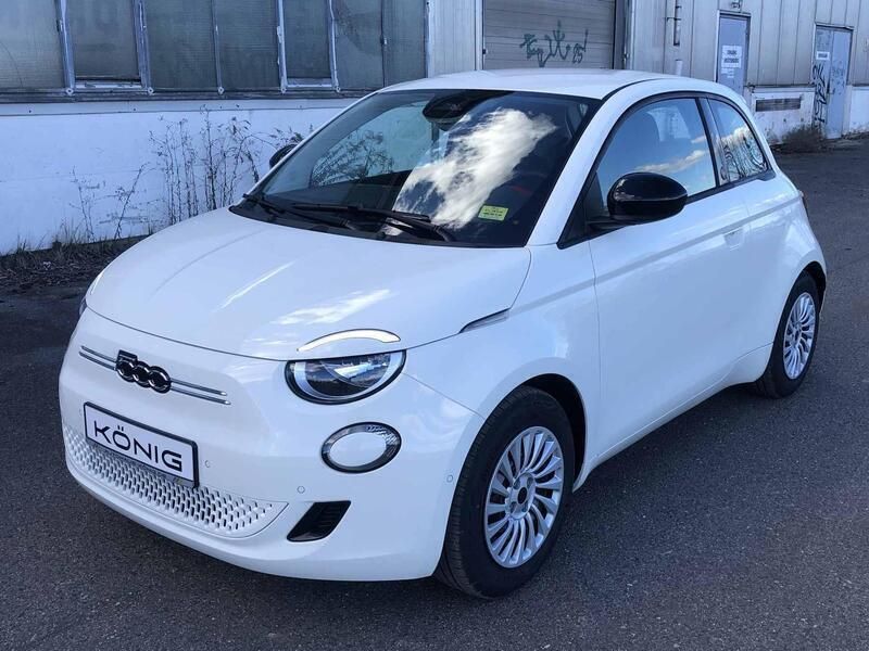 Weiß Gebraucht 2025 Fiat 500e Red Kleinwagen | 25.689 € (Fairer Preis) - Bild 1/4