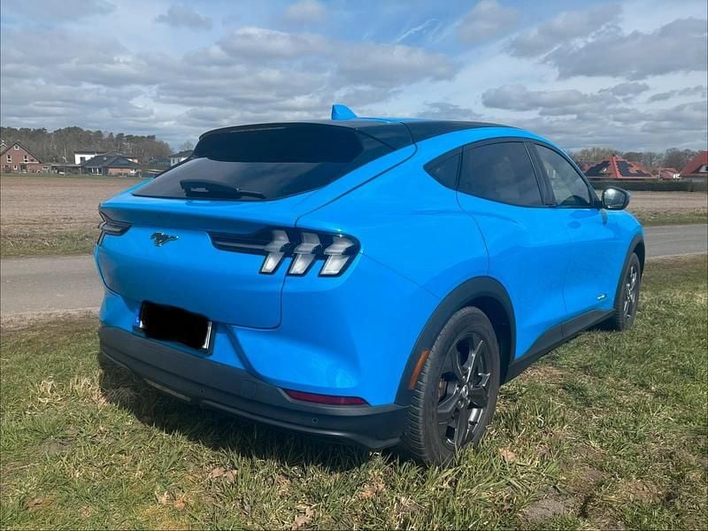 Gebraucht Ford Mustang Mach-E 216 kW (294 PS) 2022 Blau SUV