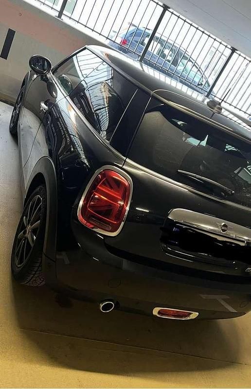 Gebraucht Mini Cooper 136 PS (100 kW) 2019 Schwarz Kleinwagen