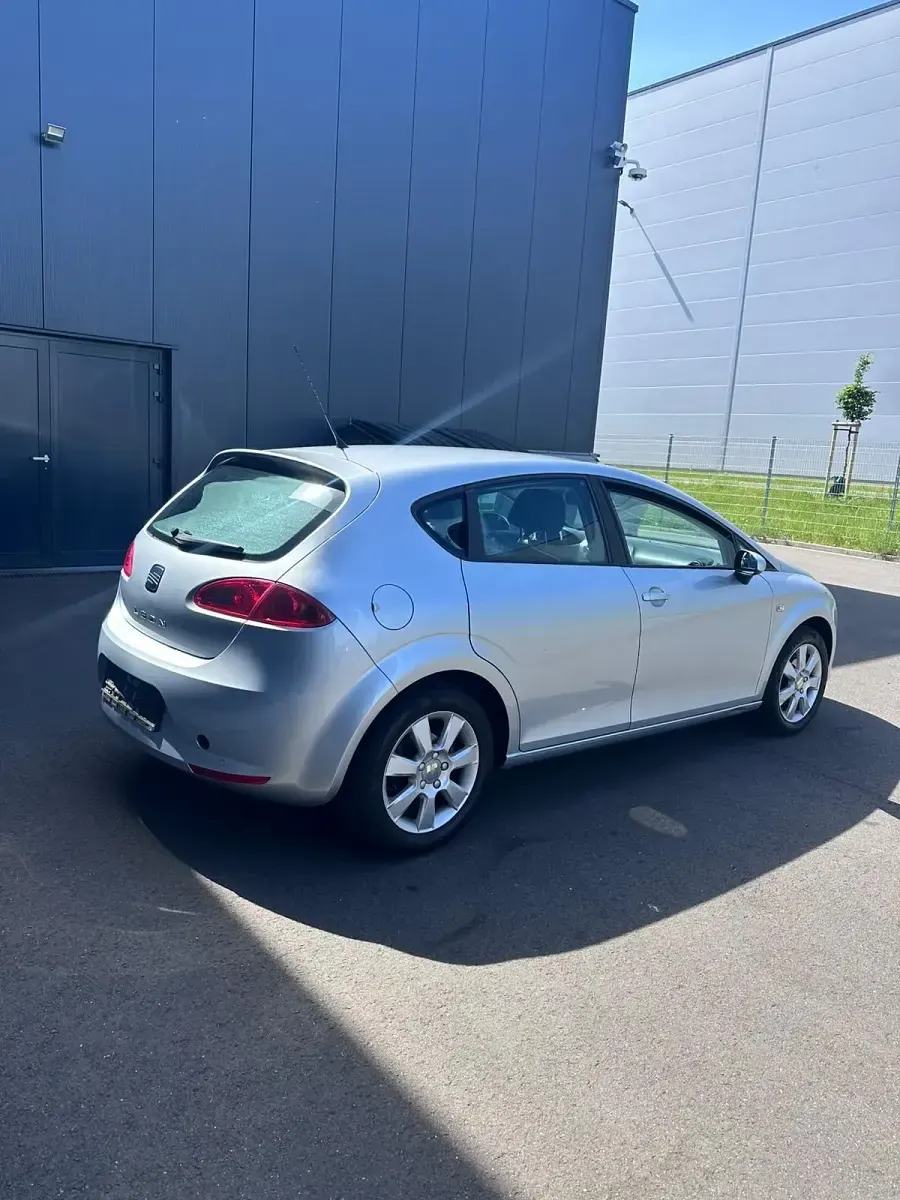 Gebraucht Seat Leon 102 PS (75 kW) 2008 Kleinwagen