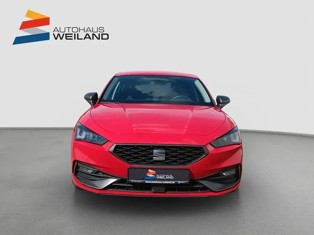 Gebraucht Seat Leon FR 110 PS (80 kW) 2023 Rot Limousine