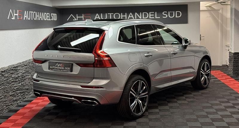 Gebraucht Volvo XC60 R-Design 320 PS (235 kW) 2017 Grau SUV
