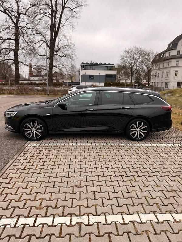 Gebraucht Opel Insignia 170 PS (125 kW) 2017 Schwarz Kombi