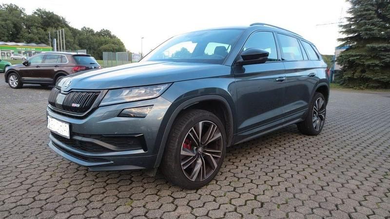 Grau Gebraucht 2019 Skoda Kodiaq RS SUV | 30.990 € (Guter Preis) - Bild 1/4