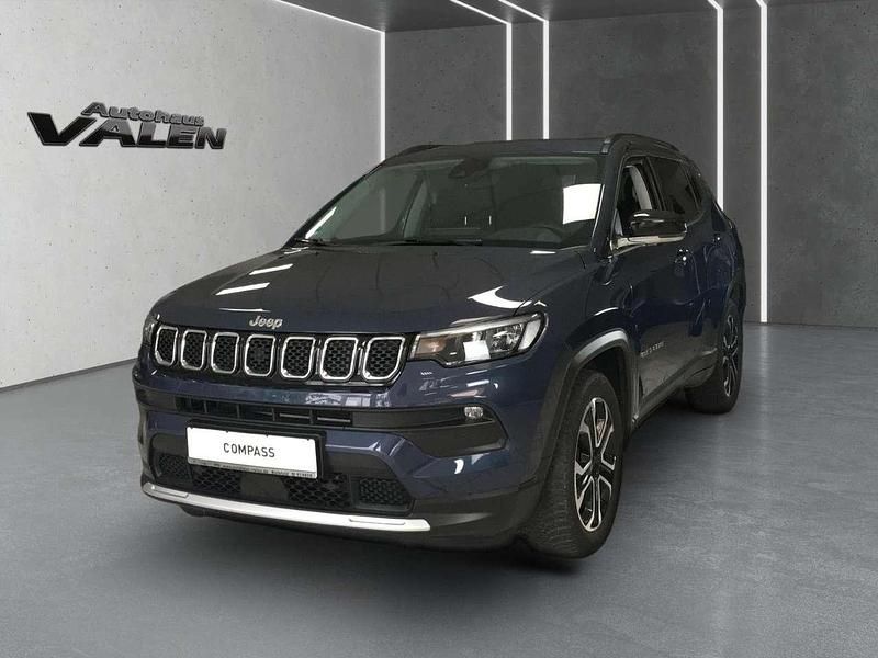Gebraucht Jeep Compass Limited 150 PS (110 kW) 2022 Blau SUV