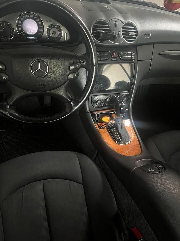 Gebraucht Mercedes CLK200 163 PS (119 kW) 2002 Silber Coupé