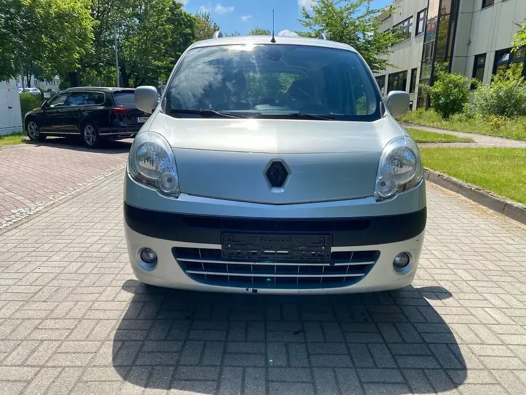 Gebraucht Renault Kangoo Expression 86 PS (63 kW) 2009 Grau Van / Kleinbus