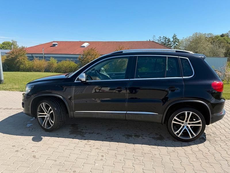 Gebraucht VW Tiguan 213 PS (156 kW) 2012 Schwarz SUV