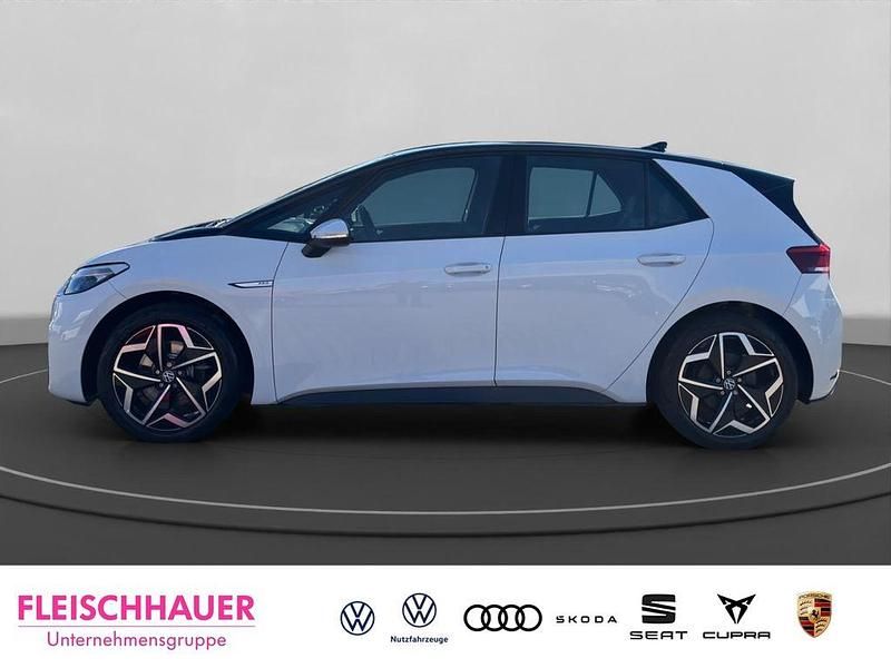 Gebraucht VW ID.3 Pro Performance 150 kW (204 PS) 2022 Weiss Kleinwagen