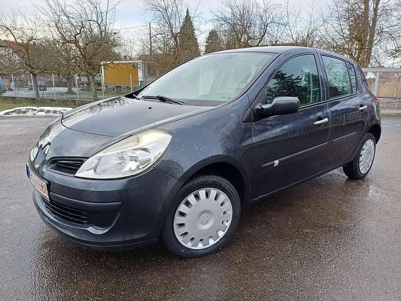 Grau Gebraucht 2008 Renault Clio II Kleinwagen | 2.200 € (Fairer Preis) - Bild 1/4
