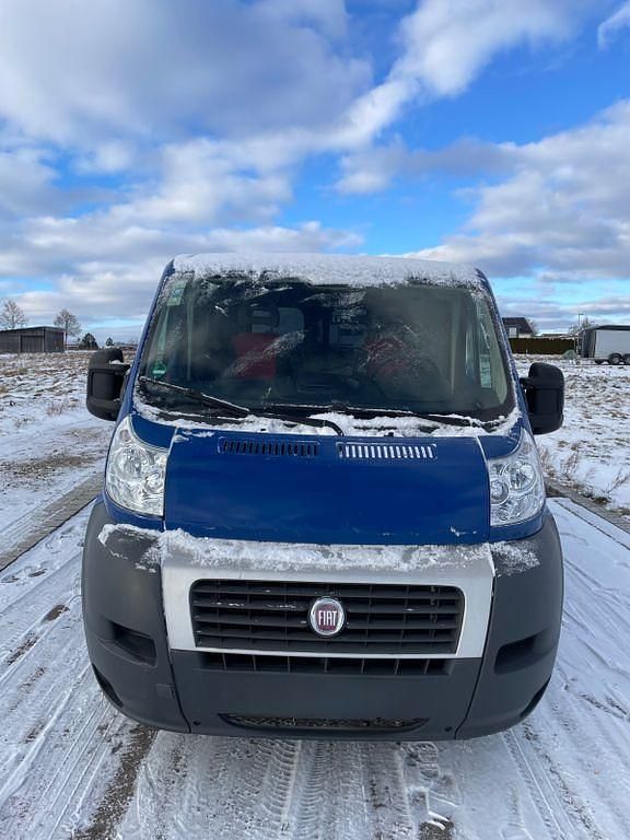 Gebraucht Fiat Ducato 101 PS (74 kW) 2011 Blau Van