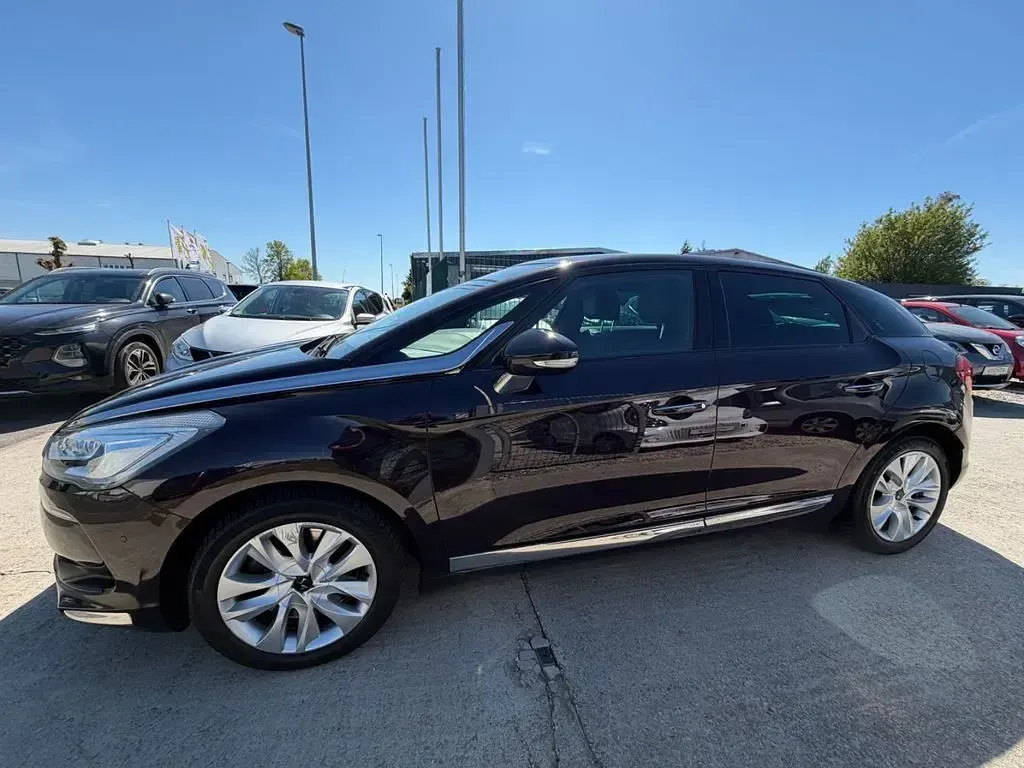 Gebraucht DS Automobiles DS5 150 PS (110 kW) 2016 Violett Kleinwagen