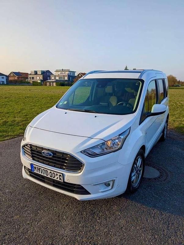 Gebraucht Ford Tourneo Connect Titanium 120 PS (88 kW) 2019 Weiß Van / Kleinbus
