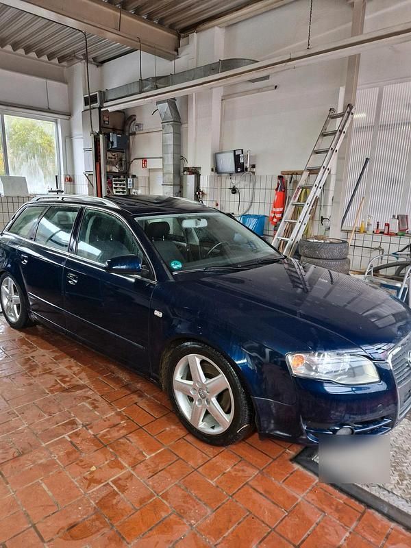 Blau Gebraucht 2005 Audi A4 Kombi | 1.500 € (Superpreis) - Bild 1/4