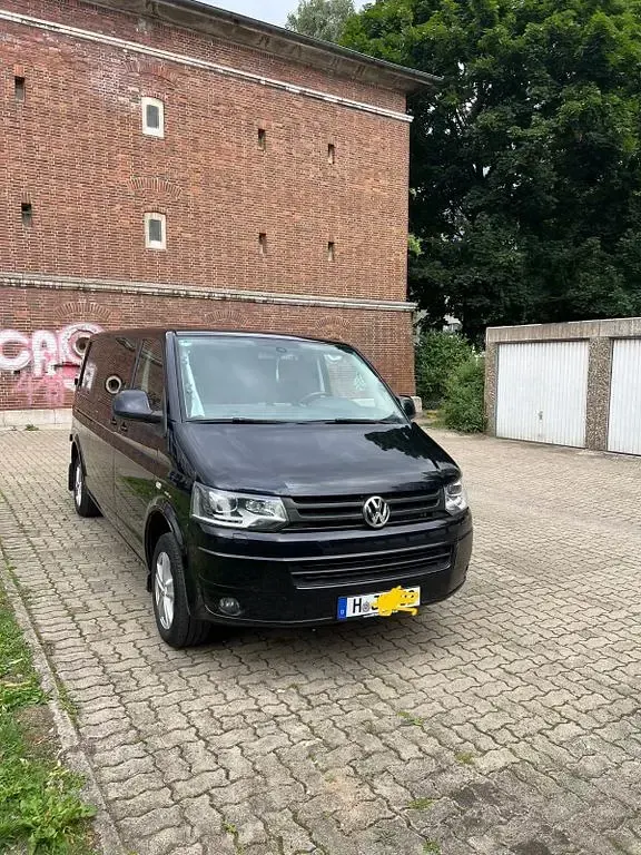 Gebraucht VW Caravelle 140 PS (102 kW) 2013 Schwarz Van