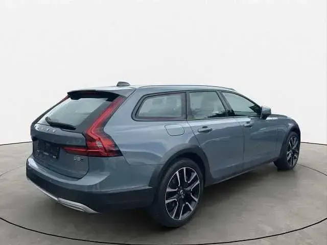 Gebraucht Volvo V90 CC 173 PS (127 kW) 2022 Kombi