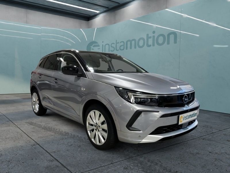 Silber Gebraucht 2022 Opel Grandland X Ultimate SUV | 28.690 € (Teuer) - Bild 1/4