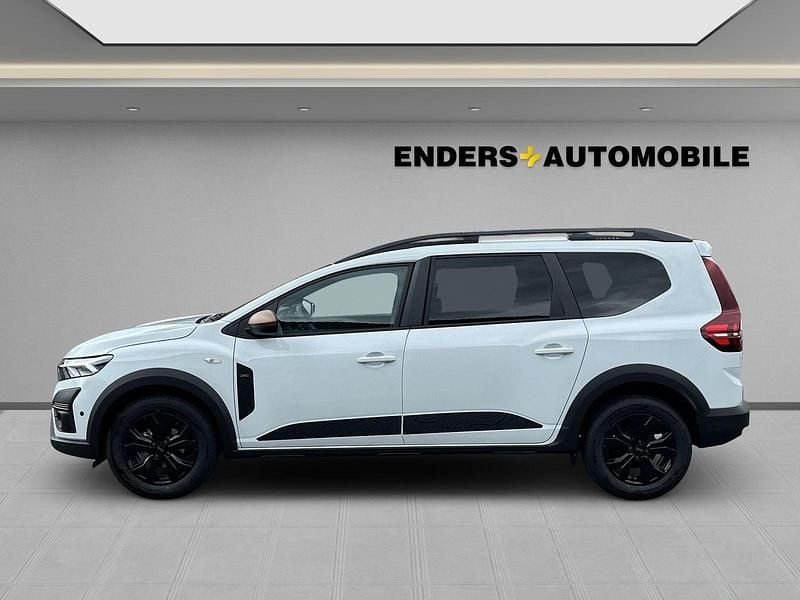 Weiß Gebraucht 2025 Dacia Jogger Extreme Van / Kleinbus | 21.480 € (Fairer Preis) - Bild 1/4