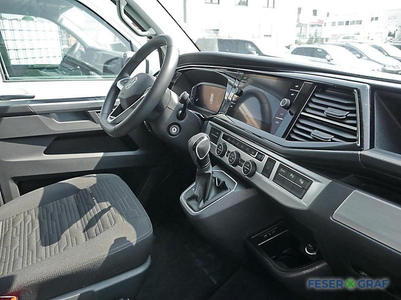 Begagnad VW Multivan Comfortline 204 HK (150 kW) 2022 Minibuss