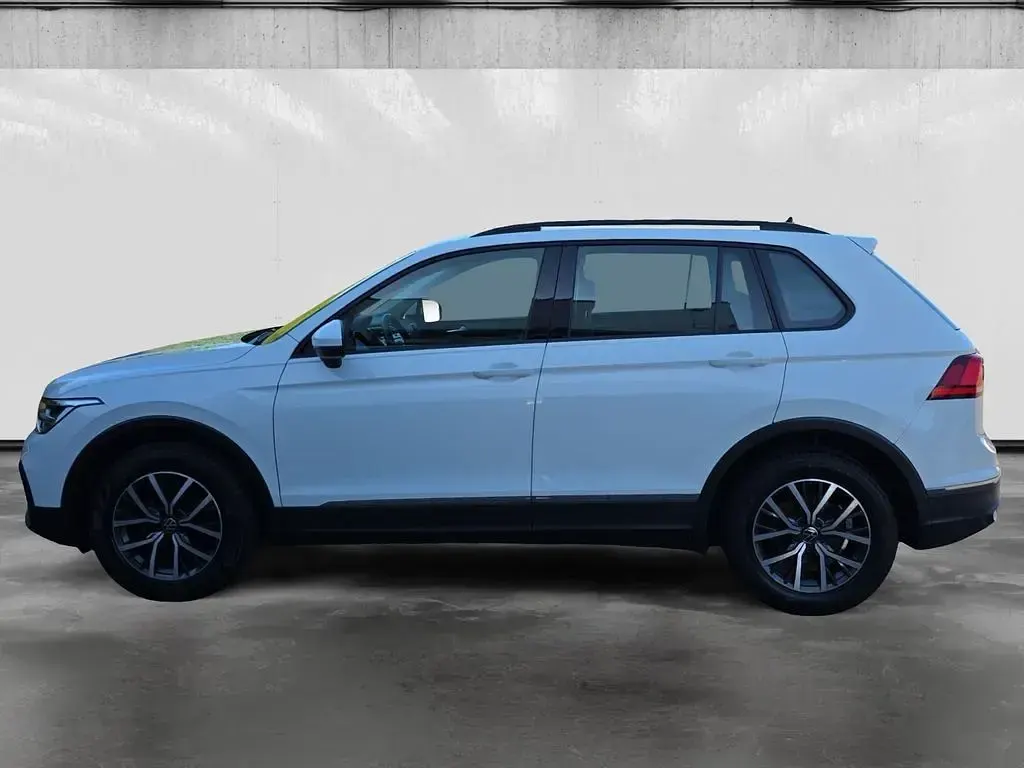 Gebraucht VW Tiguan Life 150 PS (110 kW) 2023 Weiß SUV