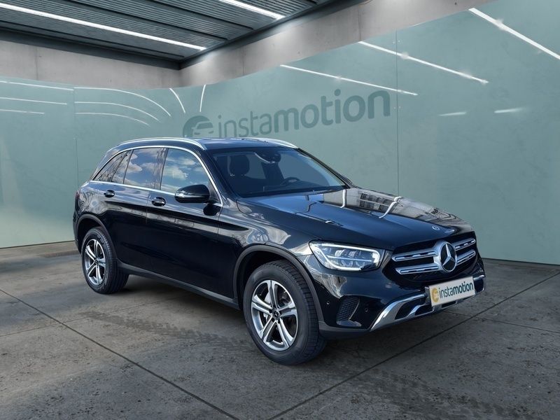 Schwarz Gebraucht 2020 Mercedes GLC200 SUV | 36.105 € (Guter Preis) - Bild 1/4