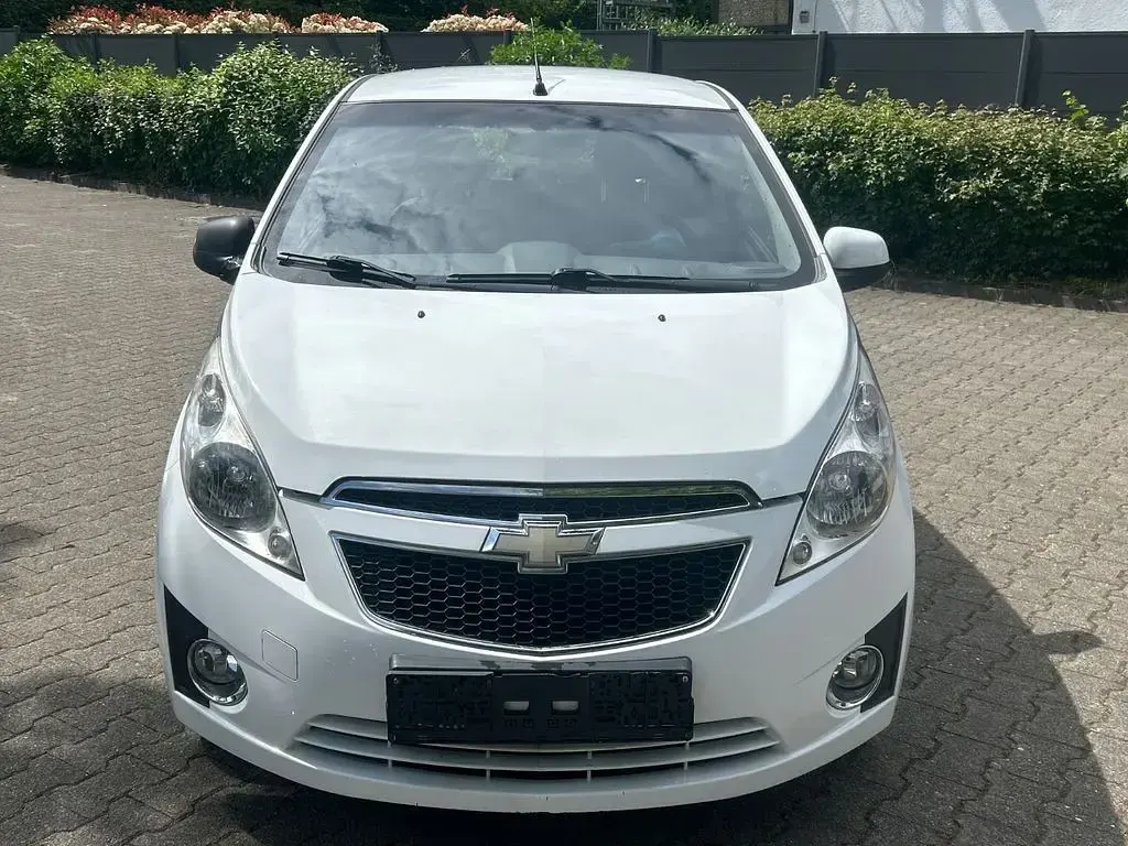 Gebraucht Chevrolet Spark LS 68 PS (50 kW) 2012 Weiß Kleinwagen