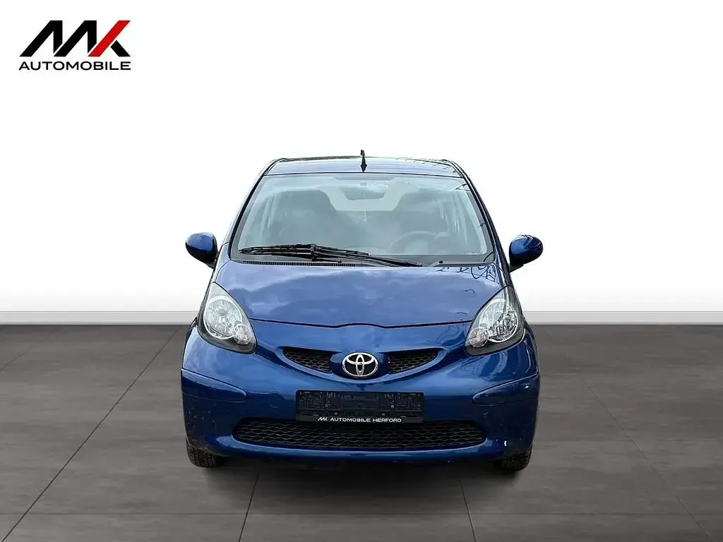 Gebraucht Toyota Aygo 68 PS (50 kW) 2007 Blau Kleinwagen