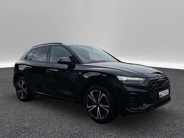 Gebraucht Audi Q5 Basis 204 PS (150 kW) 2025 Mythosschwarz metallic SUV