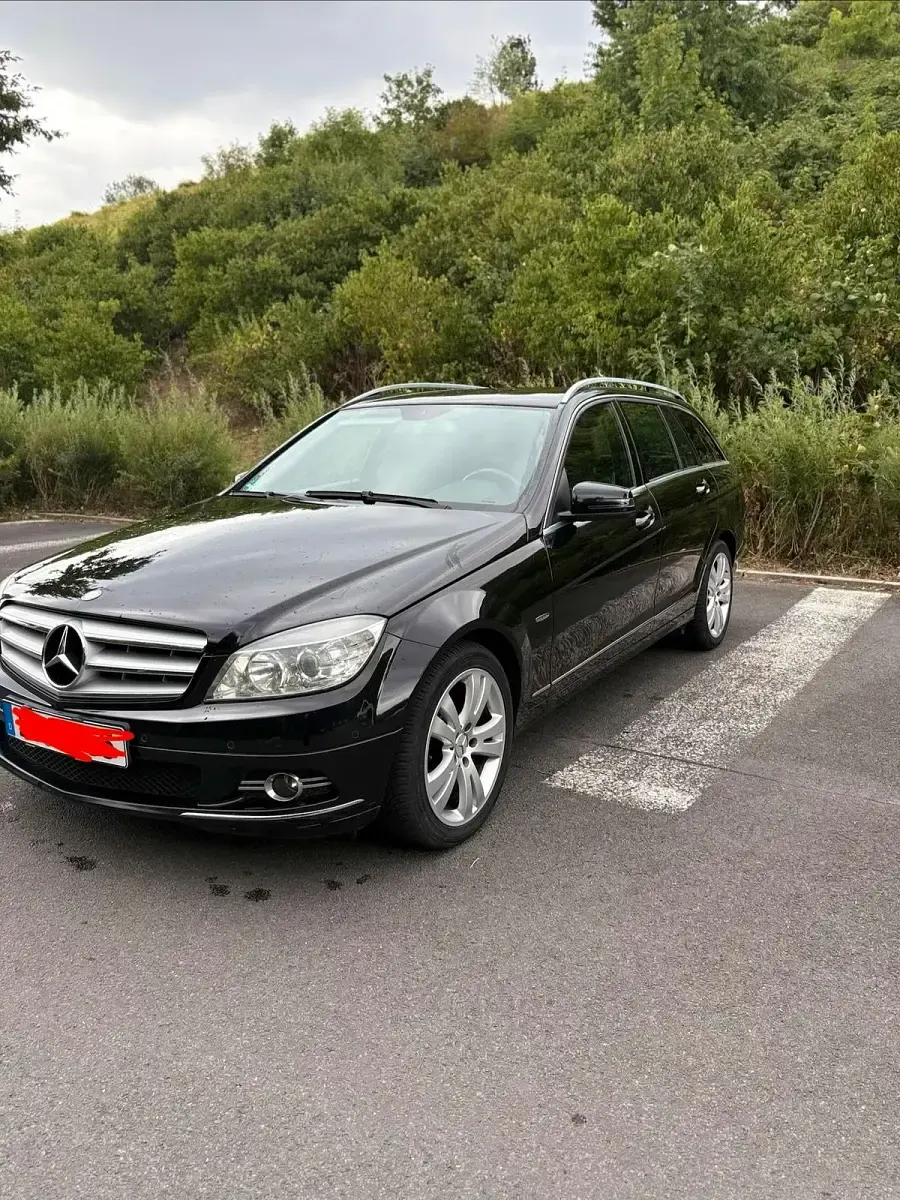 Gebraucht Mercedes C200 Avantgarde 136 PS (100 kW) 2009 Schwarz Kombi