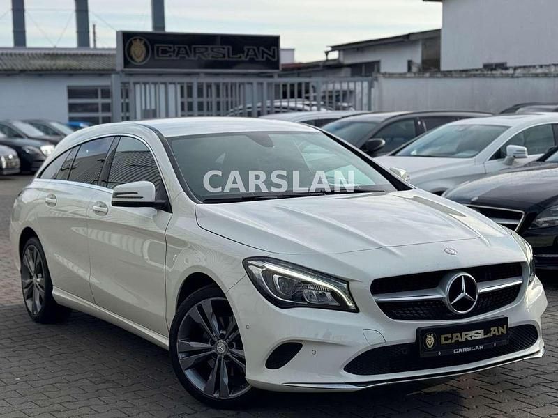 Calcitweiss/zirrusweiss Gebraucht 2017 Mercedes CLA180 Limousine | 17.998 € (Fairer Preis) - Bild 1/4