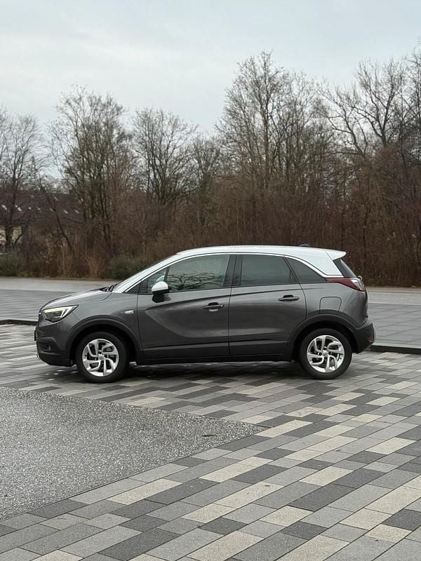 Gebraucht Opel Crossland X 131 PS (96 kW) 2020 Grau SUV