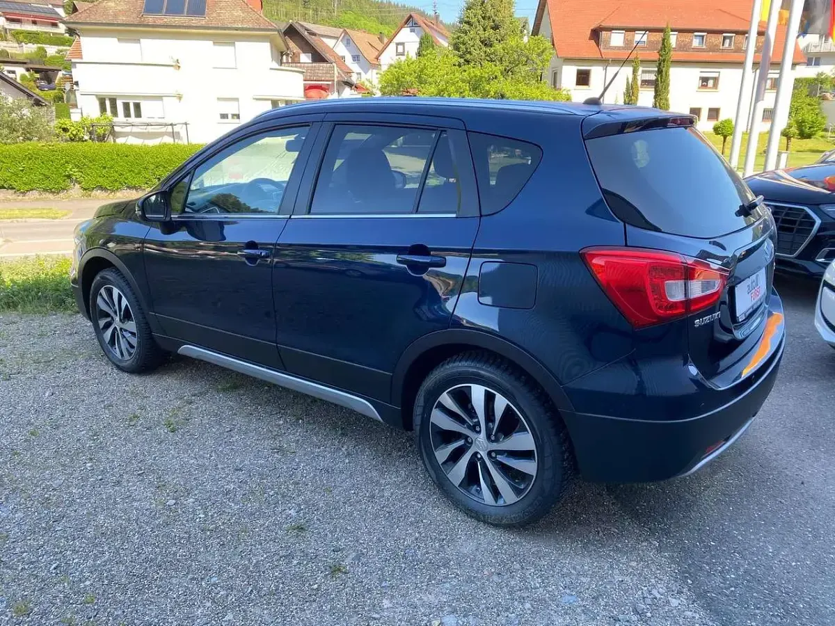 Gebraucht Suzuki SX4 S-Cross Comfort+ 129 PS (94 kW) 2021 Andere SUV
