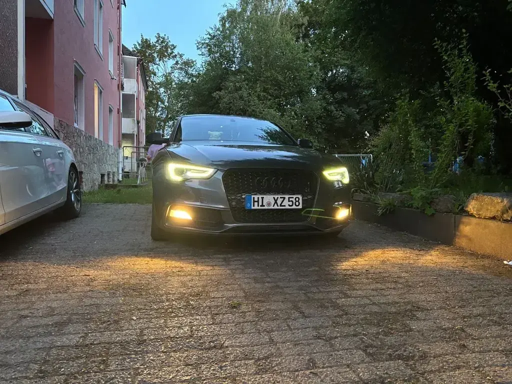 Gebraucht Audi A5 Ambiente 245 PS (180 kW) 2013 Grau Coupé