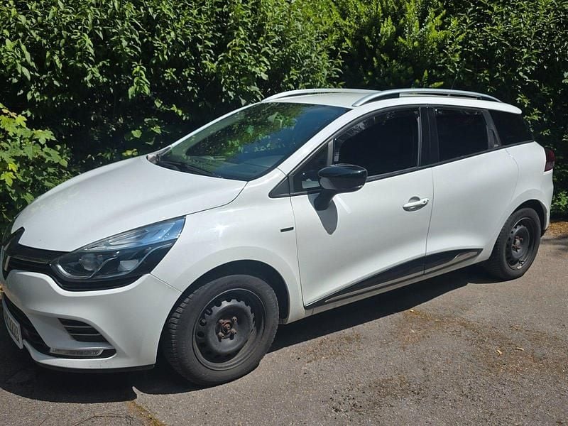 Weiß Gebraucht 2018 Renault Clio IV LIMITED Kleinwagen | 8.500 € (Guter Preis) - Bild 1/4