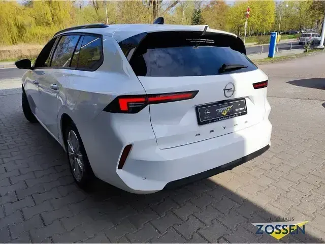 Gebraucht Opel Astra 2024 Weiss Kleinwagen
