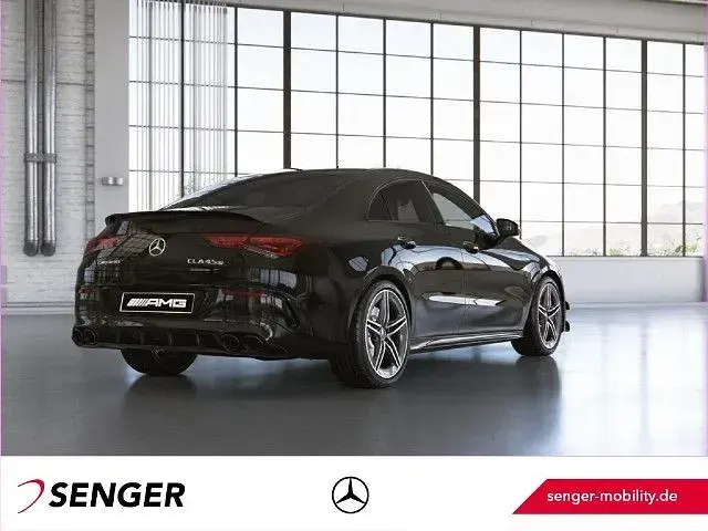 Gebraucht Mercedes CLA45 AMG AMG 421 PS (309 kW) 2022 Unilack nachtschwarz Coupé