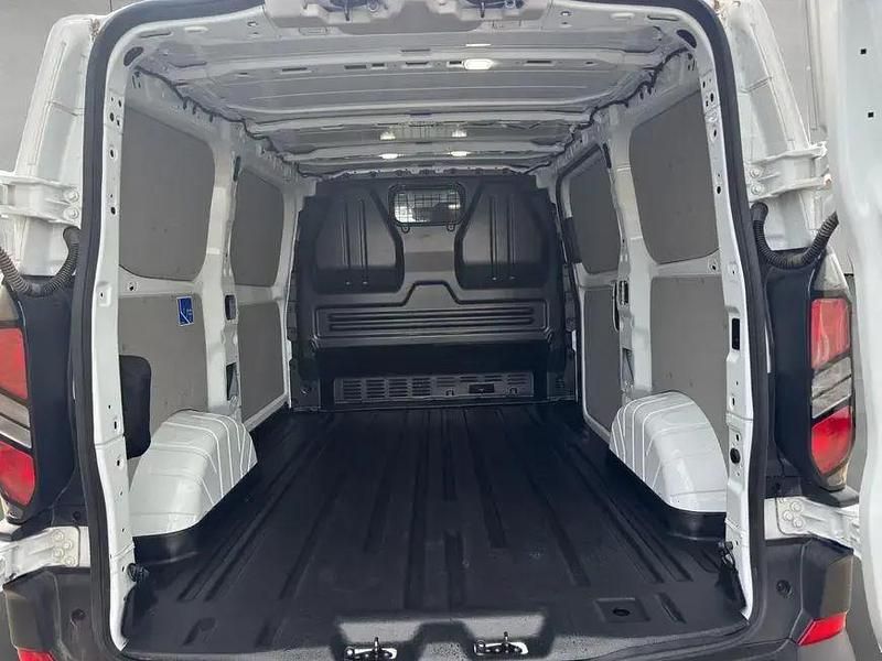 Gebraucht Ford Transit Custom Basis 136 PS (100 kW) 2024 Weiß Abholung