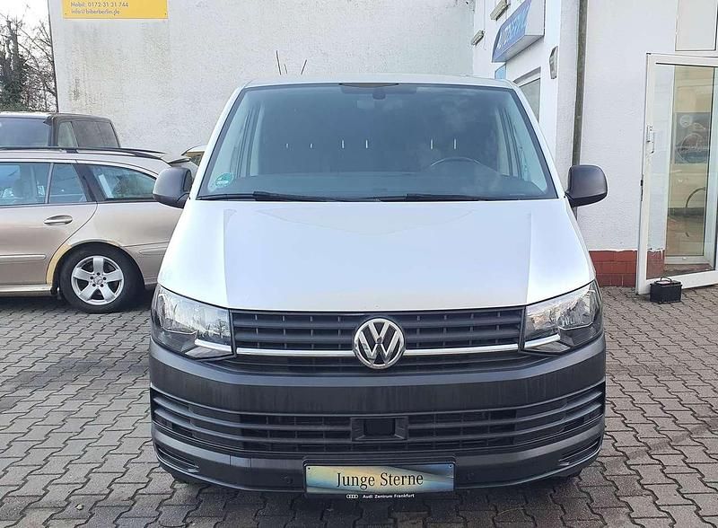 Second-hand VW Transporter 150 CP (110 kW) 2018 Argintiu Van