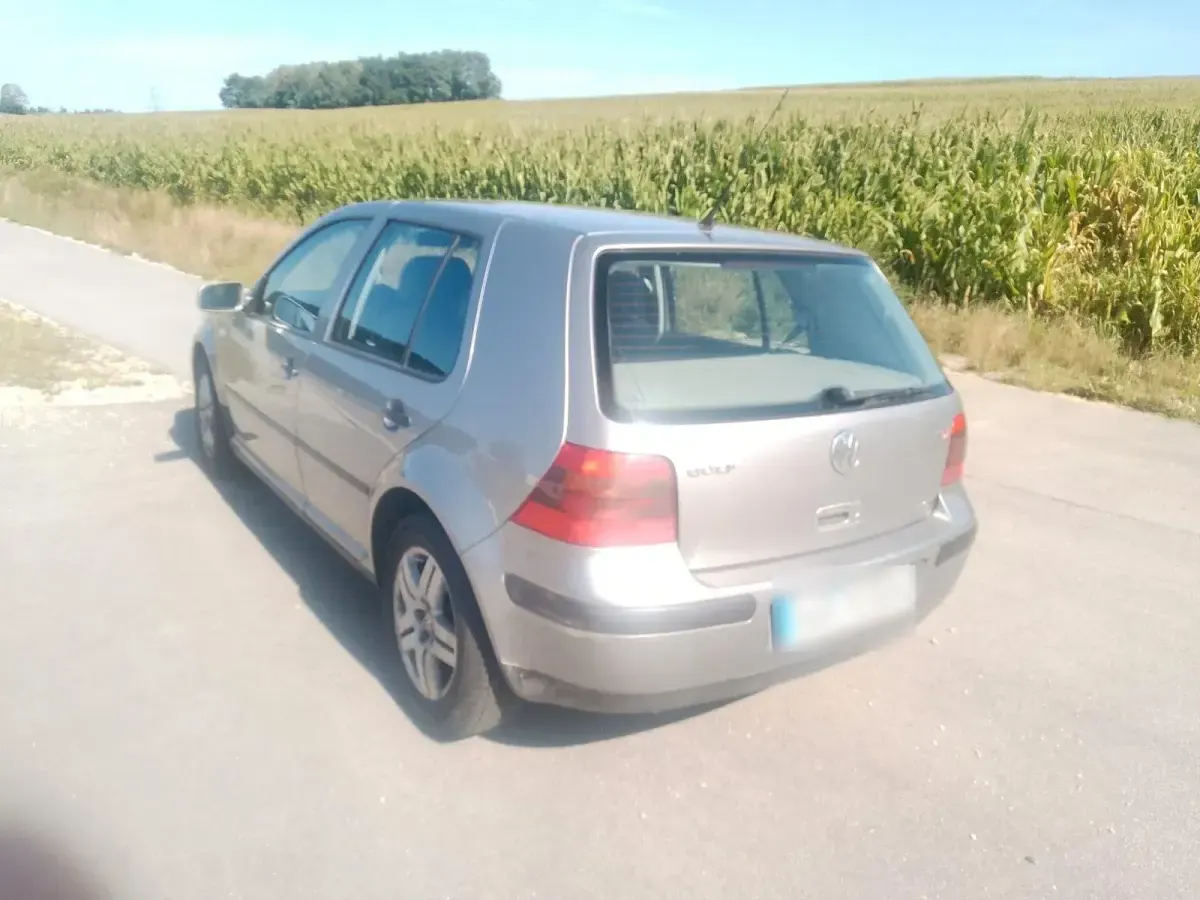 Gebraucht VW Golf IV 101 PS (74 kW) 2002 Silber Kleinwagen