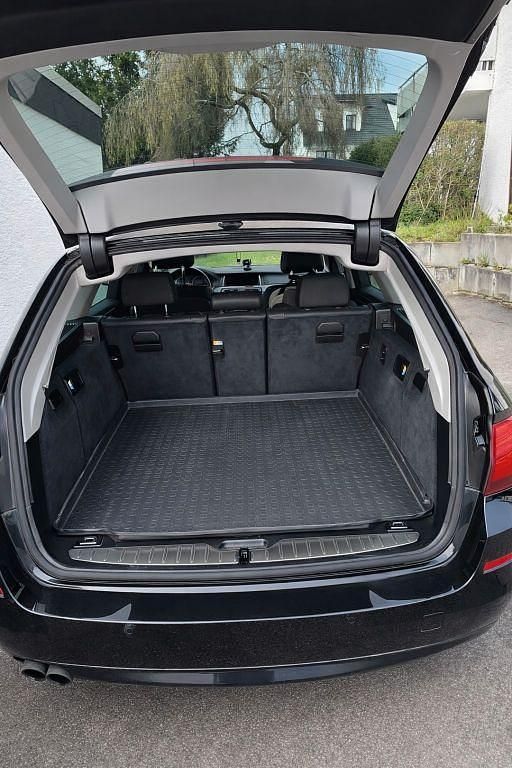 Gebraucht BMW 520 Luxury Line 190 PS (139 kW) 2016 Schwarz Kombi