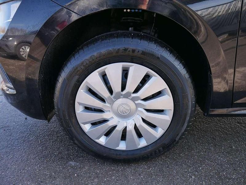 Neu Skoda Kamiq Selection 150 PS (110 kW) 2026 Blackmagic perleffekt SUV