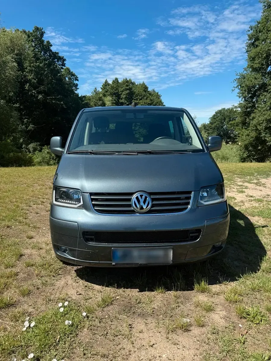 Gebraucht VW T5 130 PS (95 kW) 2007 Grau Van