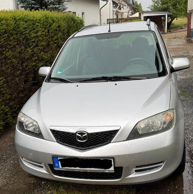 Silber Gebraucht 2004 Mazda 2 Limousine | 800 € (Superpreis) - Bild 1/2
