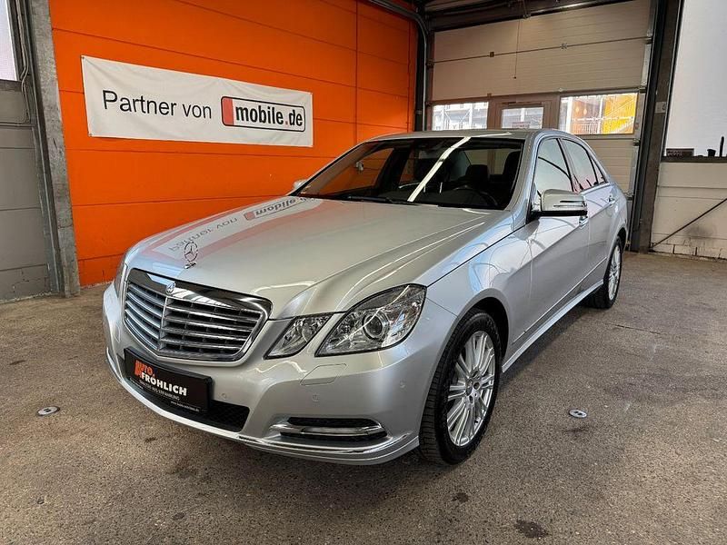 Gebraucht Mercedes E350 306 PS (225 kW) 2012 Silber Limousine