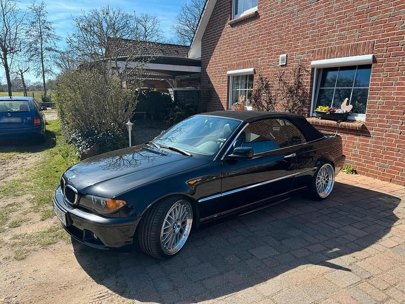 Gebraucht BMW 330 Cabriolet 231 PS (169 kW) 2004 Schwarz Cabrio