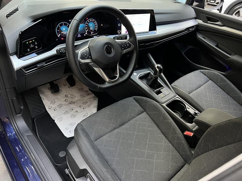 Gebraucht VW Golf VIII Business 116 PS (85 kW) 2021 Blau Kombi