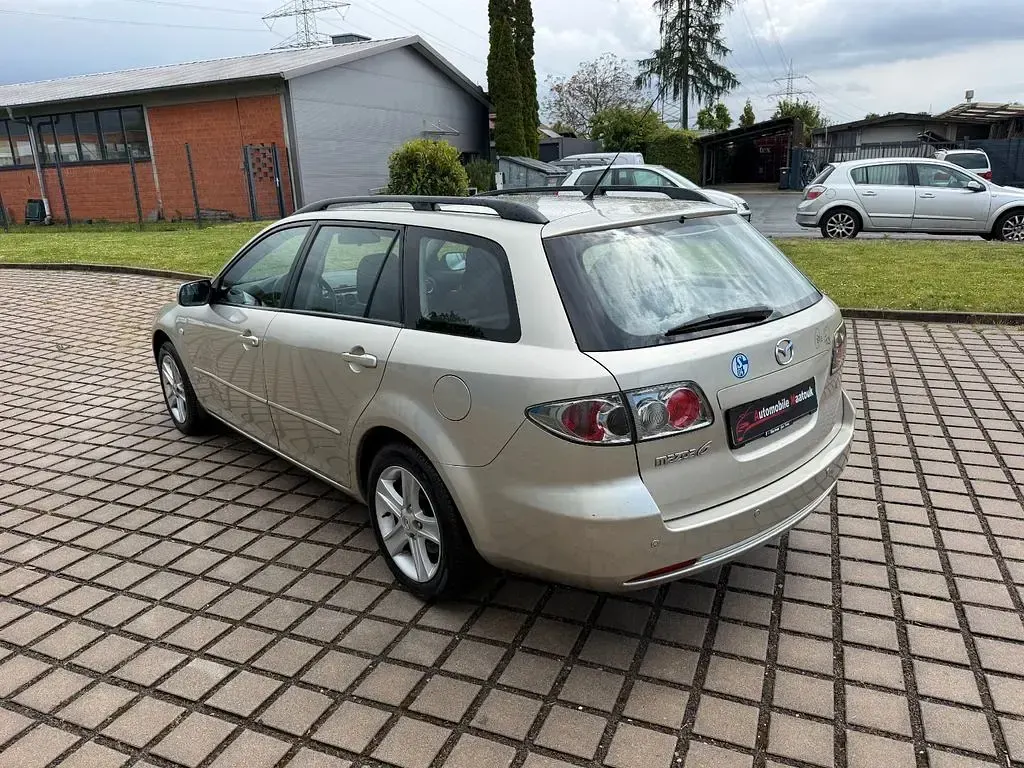 Używany Mazda 6 Active 147 KM (108 kW) 2007 Srebrny Kombi