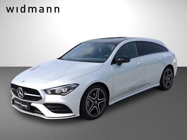 Gebraucht 2021 Mercedes CLA200 Shooting Brake Kombi | 45.851 € - Bild 1/4